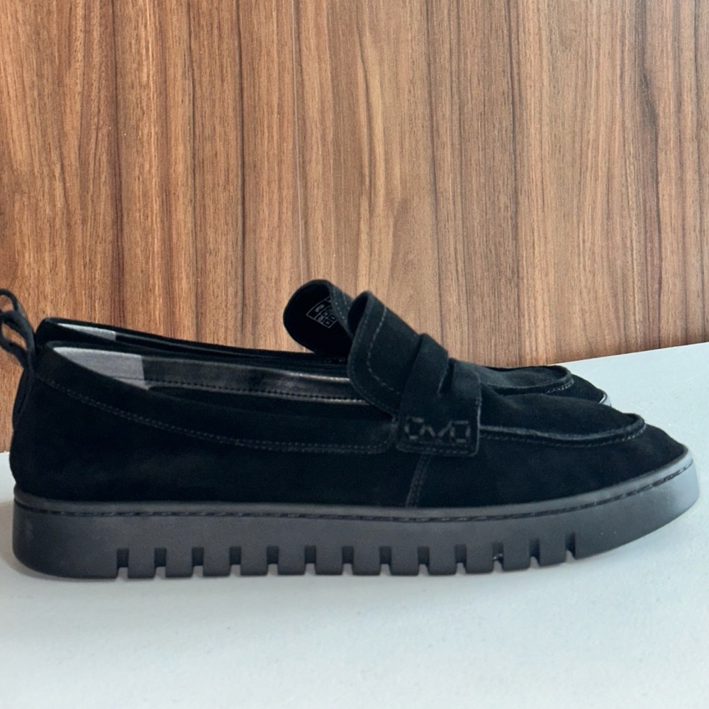 Vionic Uptown Loafer - black suede Size 11 - Picture 12 of 15